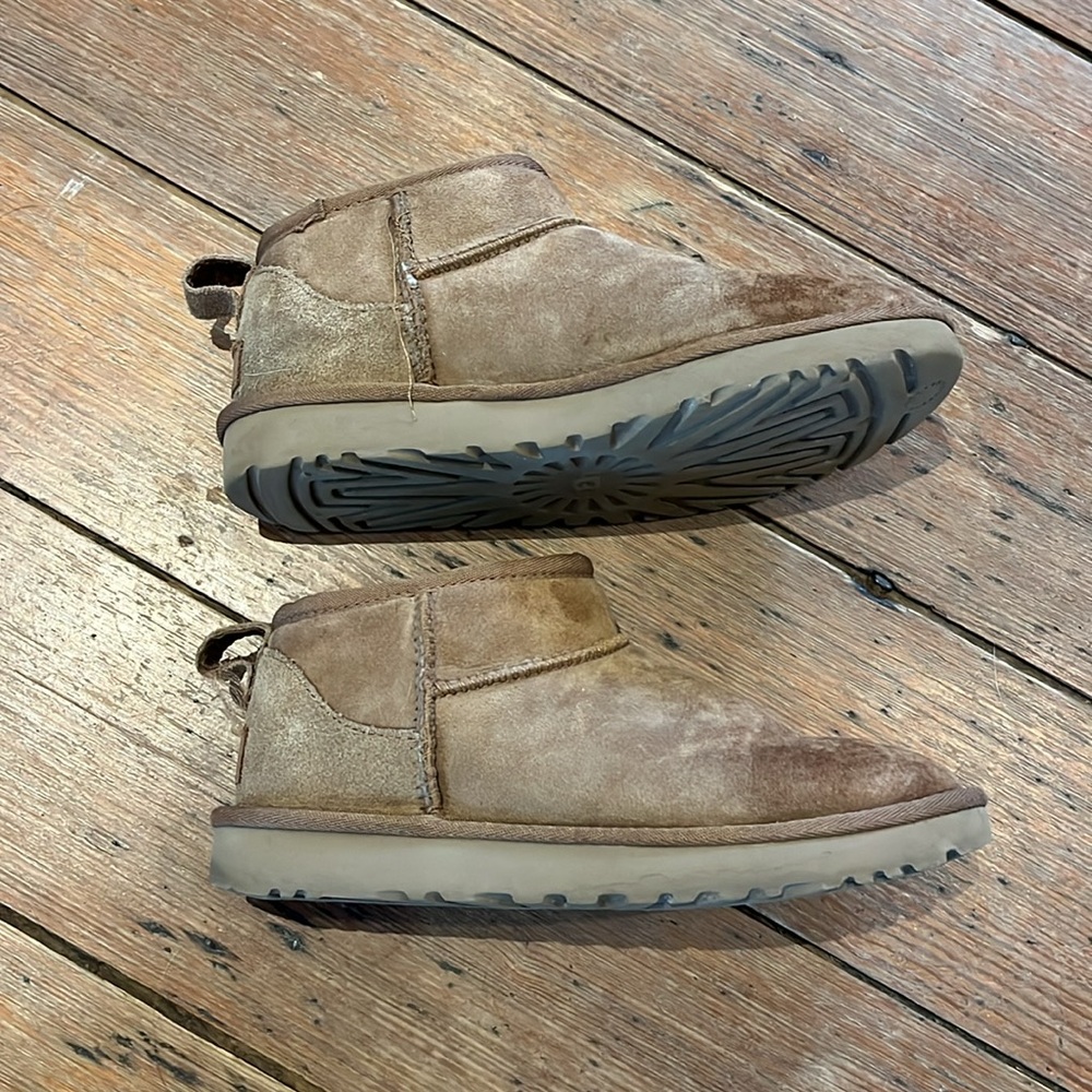 Ugg Classic Ultra Mini Short Boots Brown size 6 - Picture 3 of 6